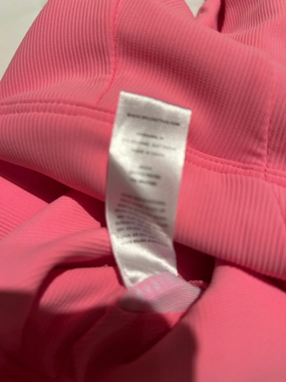 Wilo Pink Ribbed Racerback Crop Top - Picture 3 of 4